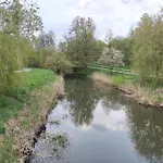 Aura Grand